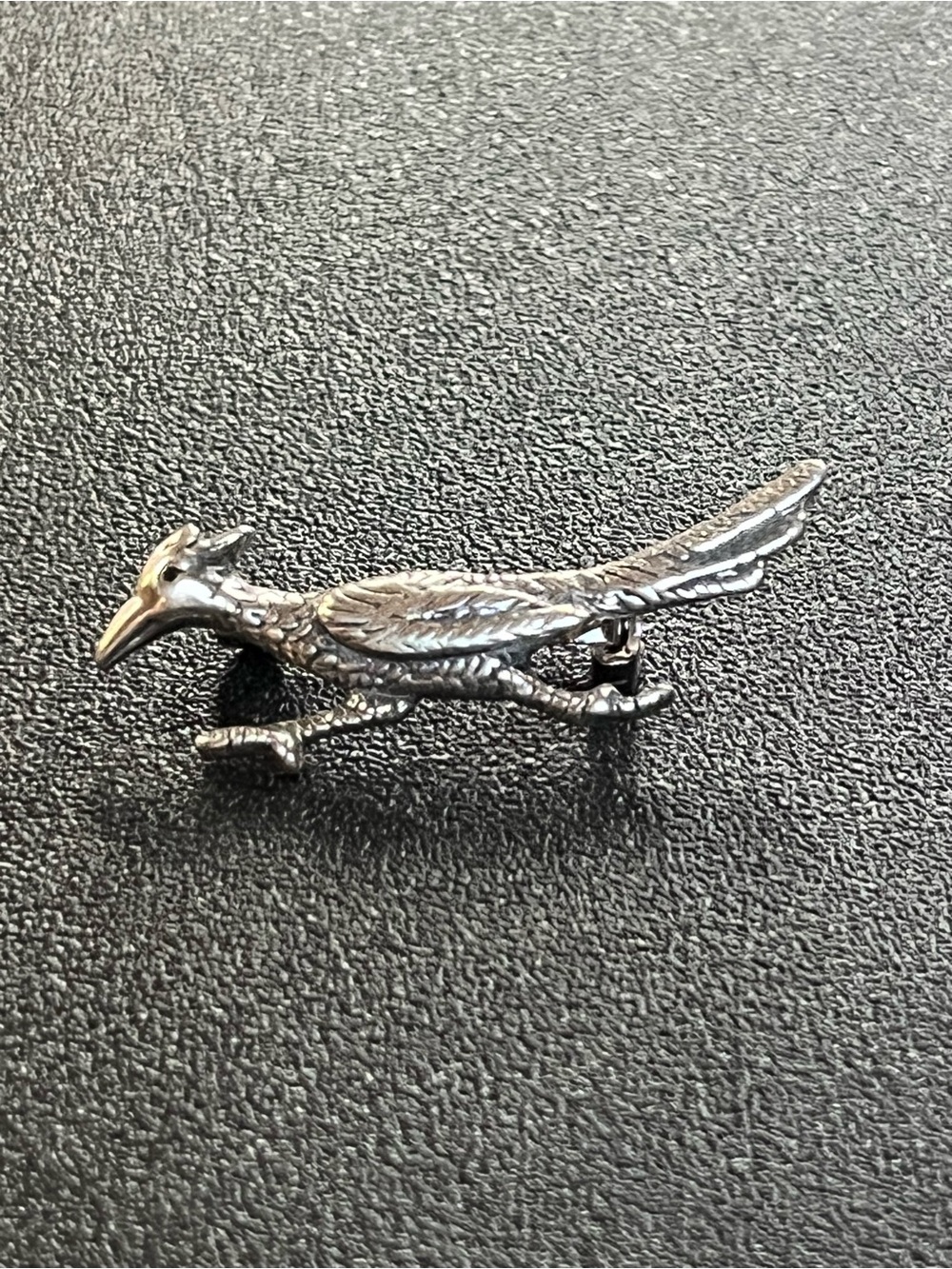 Sterling silver roadrunner pin. Southwestern, Native American, NewMexico. Brooch